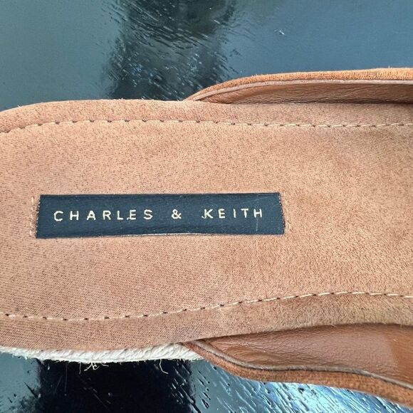 Charles & Keith Suede Espadrille Slides Size 40 - Picture 5 of 10